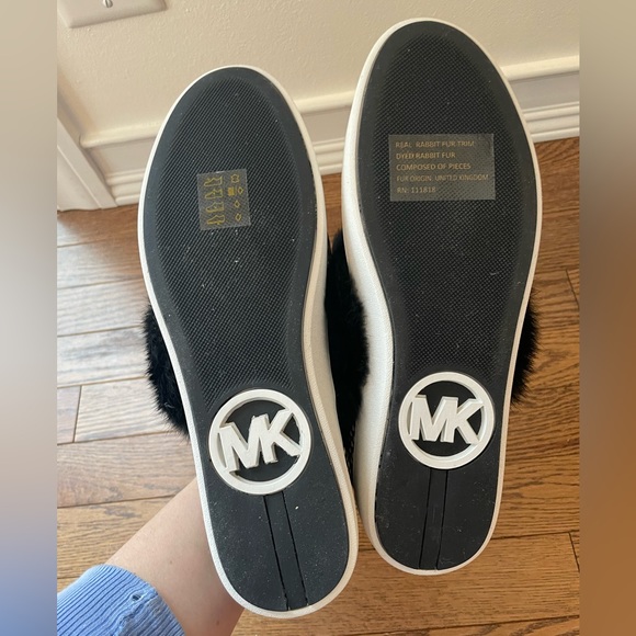 Michael Kors Maven Embossed Snakeskin Print Leather and Rabbit Fur Sneak… - Picture 11 of 13